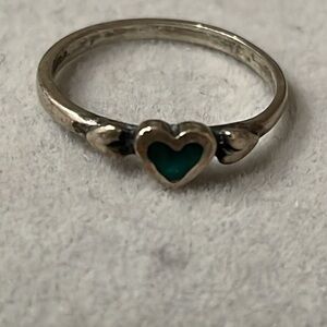 Vintage 925 Sterling Silver Heart with Turquoise Green Stone Pinky Ring